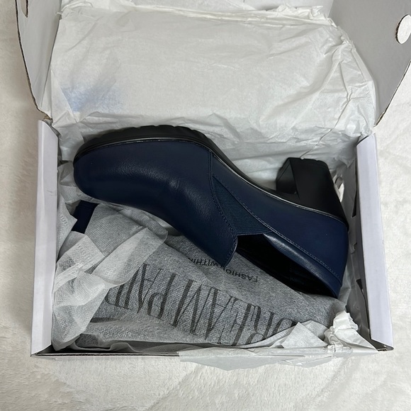 Dream Pairs Blue Heeled Shoes - Picture 1 of 15